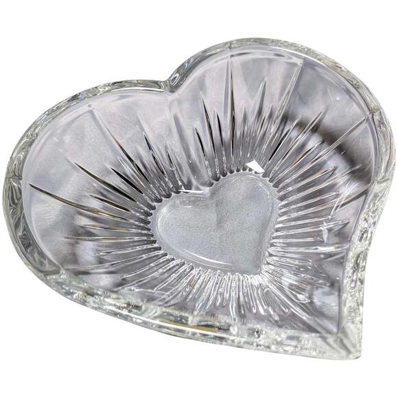 Mikasa Icicles Crystal Heart Dish - Picture 1 of 5